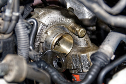 Case study: Optymalizacja regeneracji turbosprężarek dla zwiększenia trwałości.