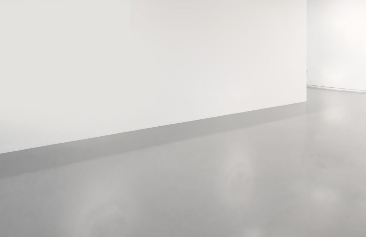 Kiedy posadzki betonowe przemysłowe wymagają droższej mieszanki i jak to rozpoznać na etapie projektu?